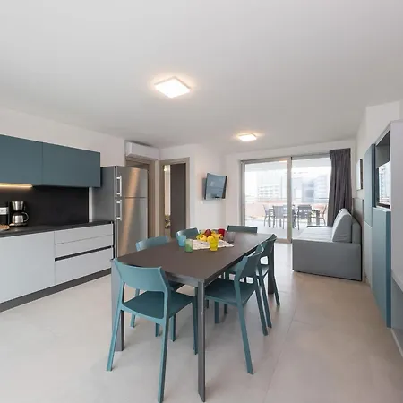 Lignano Flat With Balcony リニャーノ・サッビアドーロ