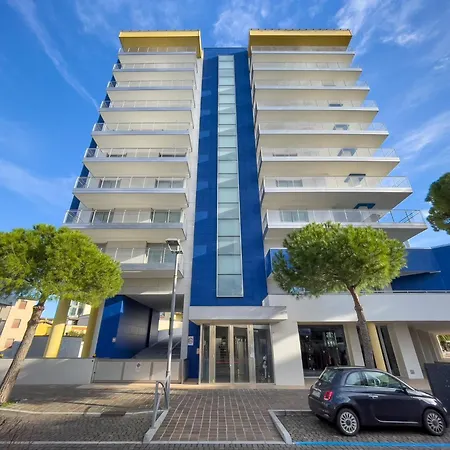 Lignano Flat With Balcony Lejlighed Lignano Sabbiadoro