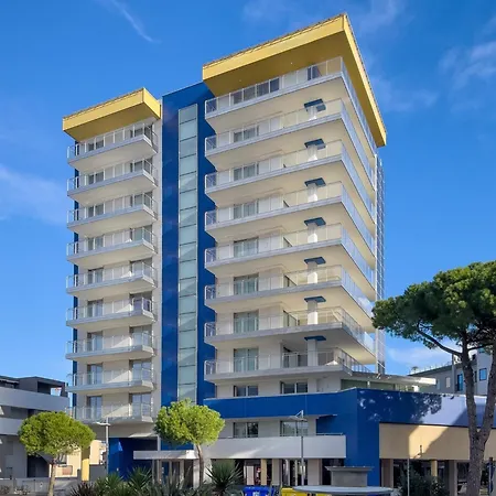 Lignano Flat With Balcony アパート リニャーノ・サッビアドーロ